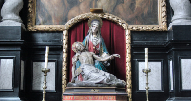 Suffering With Mary in Lent