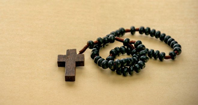 Pray the Rosary to Heal a Troubled World
