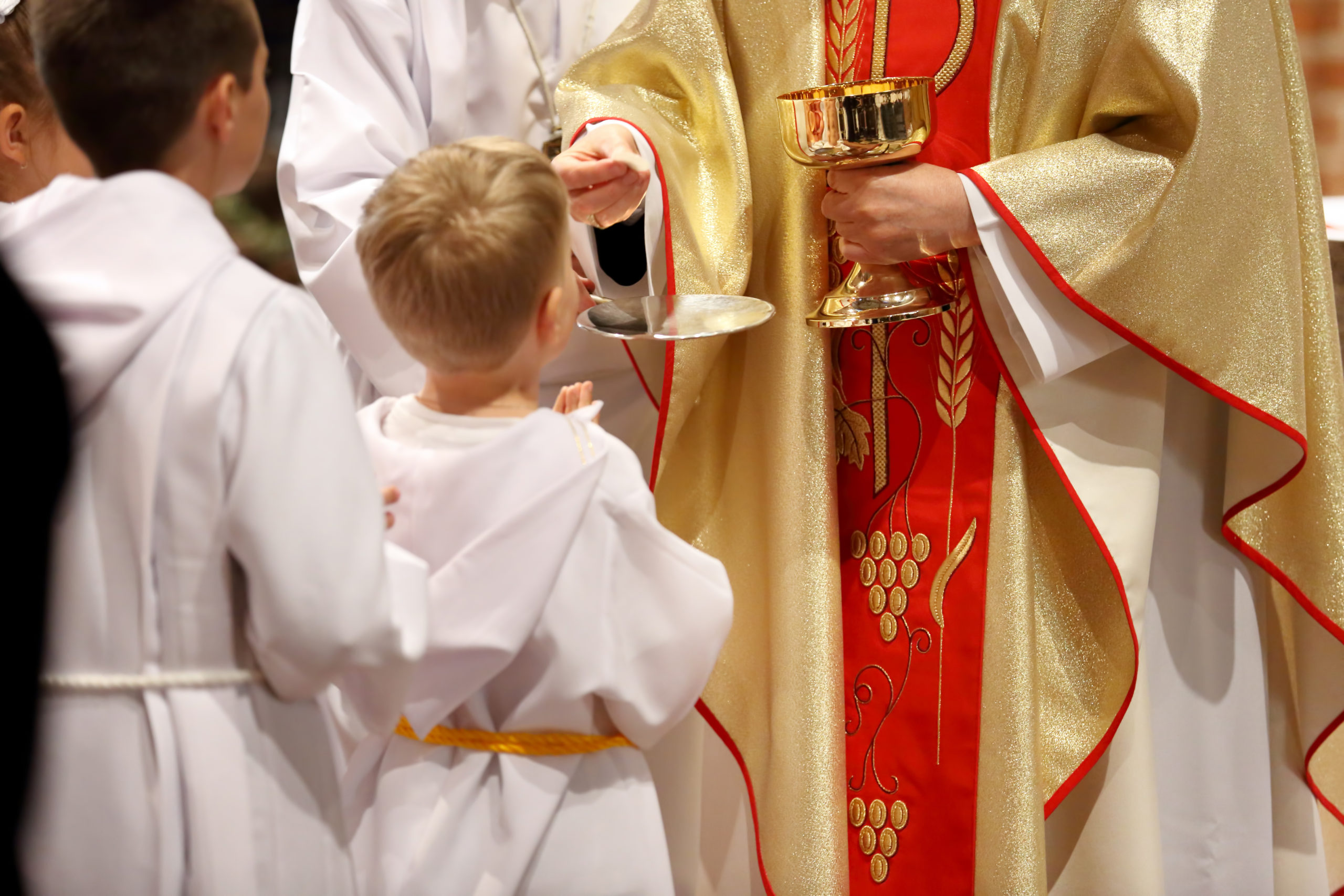 Eucharistic Revival in the Family