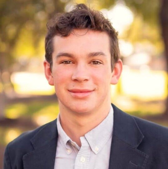 cropped-Joe-Dunikoski_Headshot
