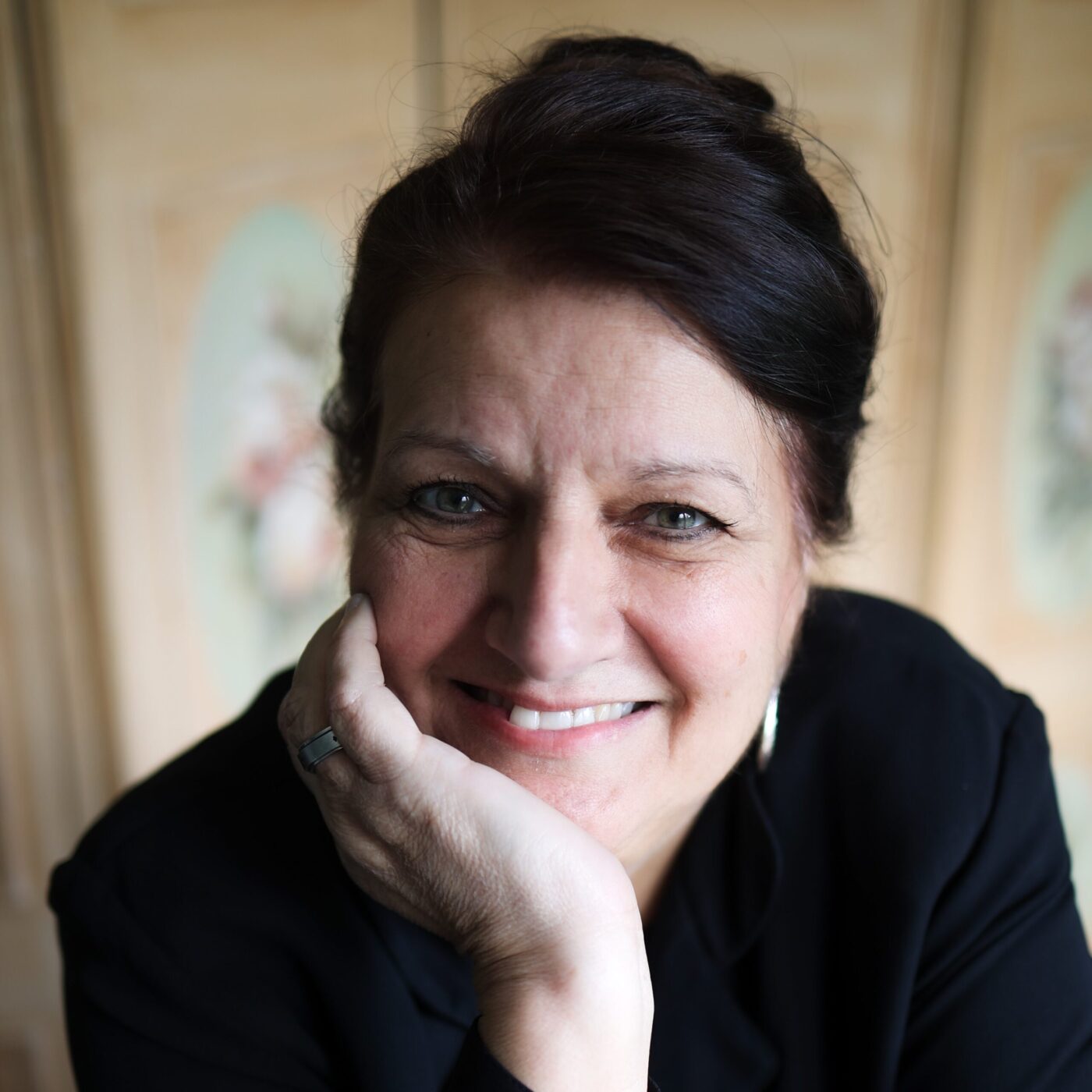 cropped-Susan-Joy-Bellavance_Headshot-scaled-1