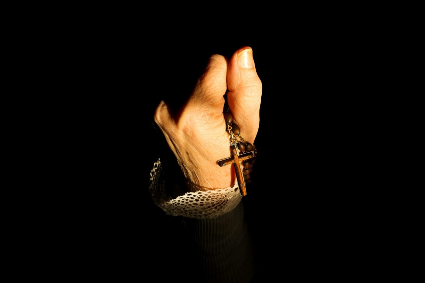 The Shema and the Sign of the Cross